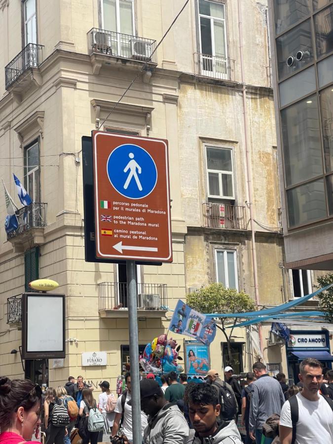 Reginella A Toledo Hotel Napoli Eksteriør billede